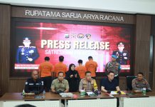 Polres Gresik Tetapkan Delapan Tersangka Kericuhan di Stadion Gelora Joko Samudro