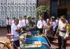 Sinergitas dan Soliditas, Polres Trenggalek Bersama Kodim 0806 Berbagi Ratusan Jas Hujan Gratis untuk Warga