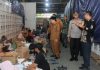 Pastikan Logistik Pemilu Aman, Kapolres Pasuruan bersama Forkopimda Tinjau Gudang Logistik