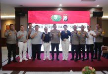 Polda Jatim Terima Paket Sembako dari Budha Tzu Chi untuk Disalurkan Kepada Masyarakat