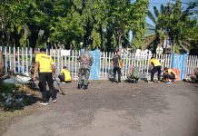 Sinergisitas Polres Nganjuk bersama Kodim 0810 Kerja Bakti Bersihkan Fasum dan Rumah Ibadah