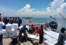 Ditpolairud Polda Jatim Kawal Pendistribusian Logistik Pemilu Untuk Wilayah Kepulauan di Jawa Timur