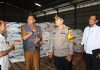 Pastikan Stok Beras Aman Selama Ramadhan, Kapolres Sumenep Cek Gudang Bulog
