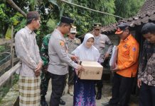 Pasca Gempa Polres Tuban bersama BPBD Beri Bantuan Warga Terdampak