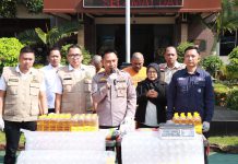 Polisi Bongkar Produsen ‘Minyak Kita’ Palsu Beromzet Ratusan Juta Rupiah di Malang