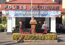 Wujudkan Tertib Berlalu Lintas, Kapolres Pasuruan Pimpin Apel Gelar Pasukan Operasi Patuh Semeru 2024