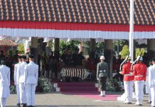 Kapolres Pasuruan Pimpin Upacara Penurunan Bendera Merah Putih Dihadiri Forkopimda Kabupaten Pasuruan