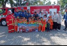 Pentingnya Pemahaman Tentang Kebakaran, Damkar Edukasi Anak-anak PAUD Harapan Bunda