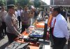 Apel Hari Senin Kapolres Pasuruan cek kelangkapan Ransus dinas dan pemberian penghargaan