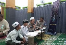 Ciptakan Suasana Kondusif, Anggota Polsek Winongan Gelar Safari Ramadhan dan Ngaji Bareng di Masjid Raudhatul Huda