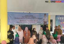Wamen Perindustrian RI Salurkan Bantuan 500 Paket Sembako Di Kecamatan Sukorejo Pasuruan