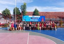 Kapolsek Sukorejo Jadi Pembina Upacara di SMKN 1 Sukorejo, Sampaikan Pesan Kartini untuk Pelajar