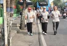 Tingkatkan Kebugaran: PN Sampang Rutin Laksanakan Jalan Sehat