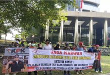 Aroma Busuk Pelemahan Jampidsus Tercium, Aktivis Sumut Murka Didepan Gedung Merah Putih