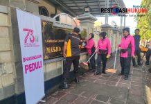 Polri Untuk Masyarakat : Polres Pamekasan Gelar Bakti Religi dan Bansos di Hari Bhayangkara Ke-79