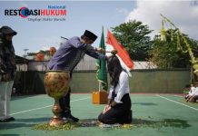 Bikin Merinding! PN Purwokerto Lepas Calon Hakimnya dengan Siraman