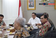 Mendagri Minta Kepala Daerah Hadir dan Simak Arahan Presiden saat Launching Kopdeskel Merah Putih