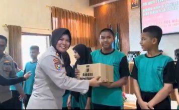 HUT ke-77, Polwan Polres Pasuruan Rayakan dengan Anak Disabilitas SLBN Pandaan