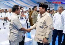 Mendagri Tito Hadiri Akad Massal 26 Ribu KPR FLPP dan Serah Terima Kunci Rumah bagi Masyarakat Berpenghasilan Rendah