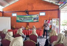 Kapolsek Rembang Berikan Sosialisasi Tentang Bijak Dalam Bermedsos Kepada Kader PKK Desa Mojoparon