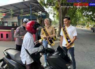Polres Sumenep Edukasi Masyarakat Tertib Lalu Lintas Melalui “Polantas Menyapa”