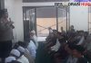 Polres Pasuruan Ajak Jamaah Jaga Ukhuwah Lewat Cooling System Safari Jumat