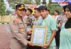 Kapolres Probolinggo Beri Penghargaan Dua Atlet Arung Jeram yang Melawan Begal