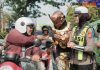 Kreatif! Satlantas Polres Malang Sosialisasikan Operasi Zebra dengan Kostum Super Hero