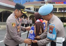 Cegah Bullying, Kapolres Pelabuhan Tanjungperak Kukuhkan Polisi Siswa