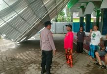Hujan Deras Disertai Angin Kencang Rusak Masjid dan Rumah Warga di Pasuruan