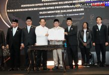 Mendagri Tito Kukuhkan Pengurus ADPSI dan ASDEPSI Periode 2025-2030