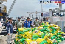Batalyon Dhira Brata Akpol 1990 Salurkan Bantuan Korban Banjir dan Longsor Aceh Taimang