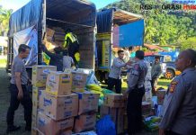 Polri Salurkan Puluhan Ribu Bantuan untuk Korban Bencana di Sumatera Barat