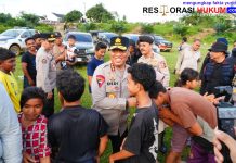 Wakapolri Tinjau Lokasi Banjir Aceh Tamiang, Pastikan Bantuan Logistik Hingga Peralatan Khusus Segera Dikirim