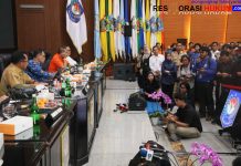 Mendagri Tito Pastikan Stok Beras Aman, Prosedur Penyaluran Bantuan Bencana Dipermudah