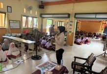 Satresnarkoba Polres Pasuruan Sosialisasikan Bahaya Narkoba di Yayasan Al-Uswah Bangil