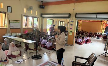Satresnarkoba Polres Pasuruan Sosialisasikan Bahaya Narkoba di Yayasan Al-Uswah Bangil