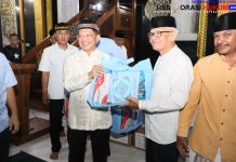 Tarawih Bersama Warga, Kasatgas Tito Siap Dukung Penyelesaian Masjid Agung Islamic Centre Lhokseumawe