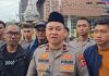 Polri dan Jurnalis Bagikan 1.500 Paket Takjil di Mabes Polri, Imbau Masyarakat Utamakan Keselamatan Mudik