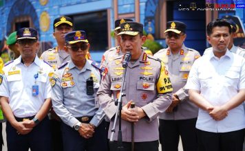 Kapolri Tinjau Terminal Purabaya, Tekankan Keselamatan dan Pelayanan Maksimal Pemudik Lebaran 2026
