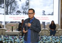 Songsong Indonesia Emas 2045, Wamendagri Bima Ajak Generasi Muda Tingkatkan Kualitas Diri