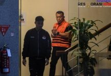 KPK Sita Mobil Mewah Usai Geledah Rumah Bupati Ponorogo
