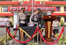 Kapolres Pasuruan Apresiasi Anggota Teladan dengan Hadiah Umroh ke Tanah Suci