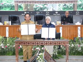 Mendagri Teken SEB dengan Kepala BPS, Minta Pemda Dukung Sensus Ekonomi 2026