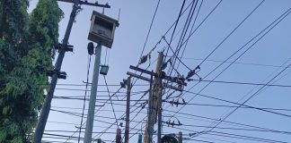 5 TITIK KABEL SEMRAWUT KEPUNG DESA TURIREJO LAWANG, PLN + PROVIDER SALAH-SALAHAN