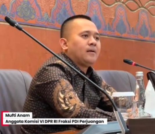 DISOROT DPR! PT AGRINAS PALMA NUSANTARA DITUDING KELOLA JUTAAN HEKTAR SAWIT SECARA ILEGAL KARENA IZIN BELUM LENGKAP