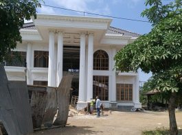 RUMAH MEWAH DI SUWARU PAGELARAN MALANG DIDUGA TAK BERIMB DAN BERDIRI DI SEMPADAN SUNGAI