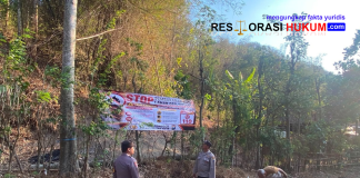 Polres Blitar Kota Edukasi Warga dan Pasang Banner Cegah Karhutla di Lereng Gunung Pegat