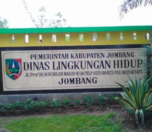 DLH Jombang Bungkam, Diana Kasi P2 Diduga Blokir Nomor Redaksi Restorasi Hukum