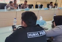 Humas Polres Pasuruan Fasilitasi Komunikasi Terkait Perkara Laka Lantas Tahun 2017